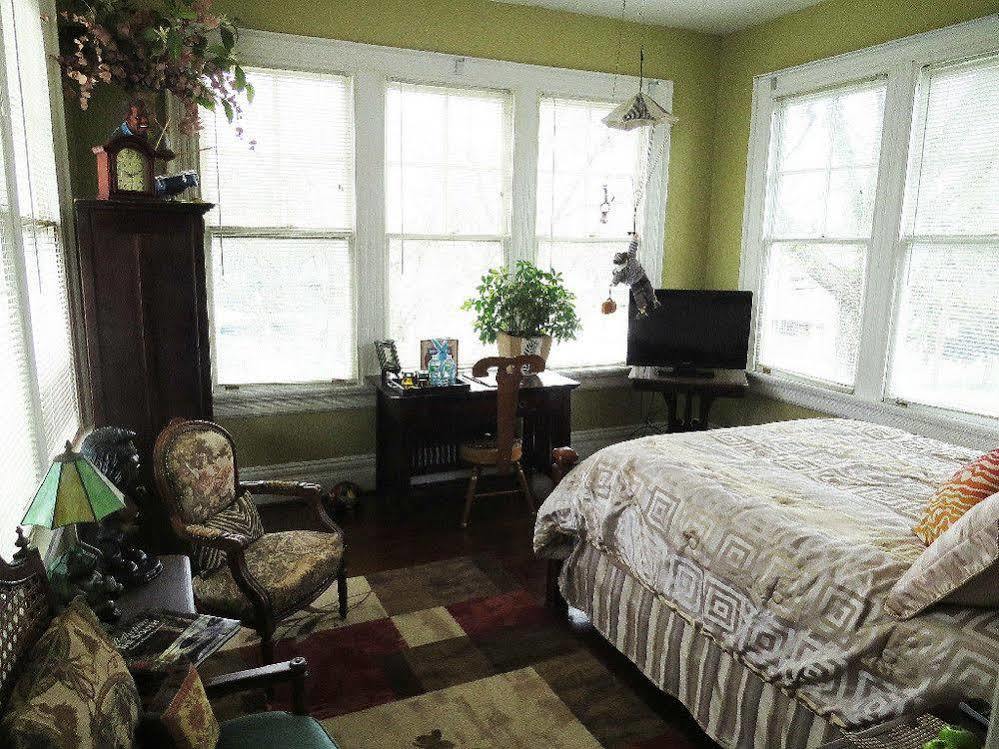Inn Upon Moon River Plantation Chester Екстериор снимка